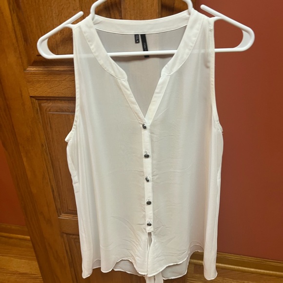 Dress top and pants - Picture 7 of 8